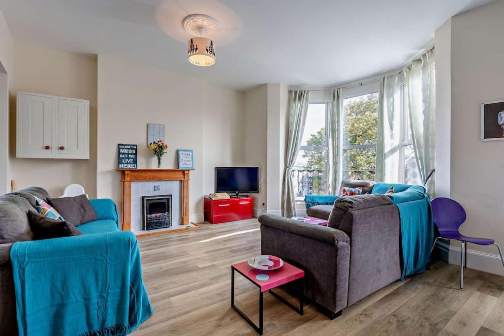 Villa Dizzy Heights Swanage Sleeps 10 With Amazing Views Esterno foto